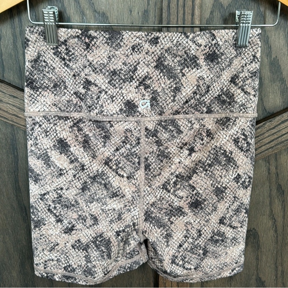 Nwot Gap Fit Eclipse Python Soft Fabric Athletic … - image 2